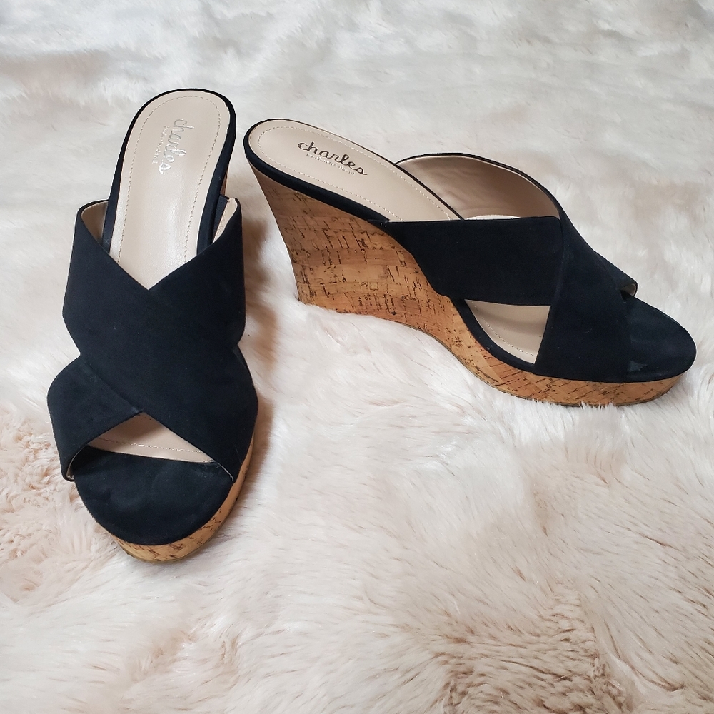 Charles by Charles David Latrice Wedge Sandal